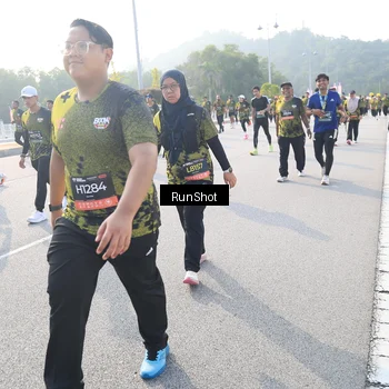 Runner Photo 6886679