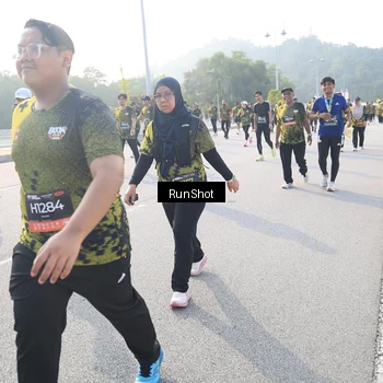 Runner Photo 6886680