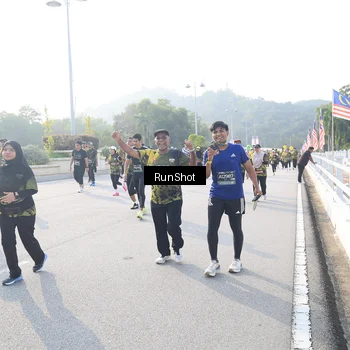 Runner Photo 6886711