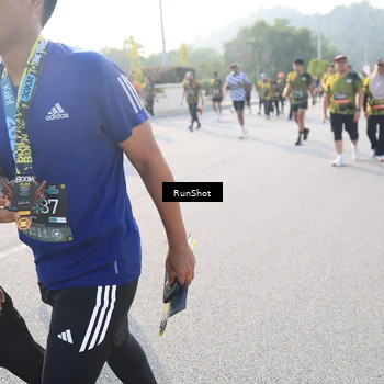 Runner Photo 6886756