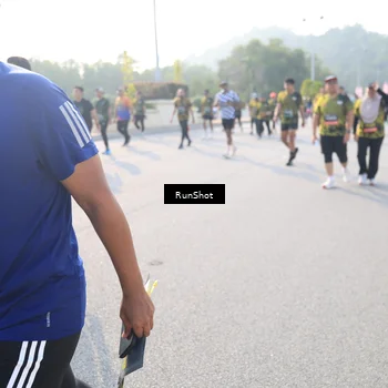 Runner Photo 6886757