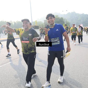 Runner Photo 6886765