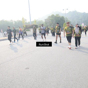 Runner Photo 6886767