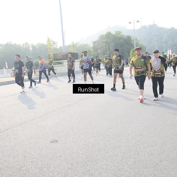 Runner Photo 6886773