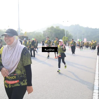 Runner Photo 6886821