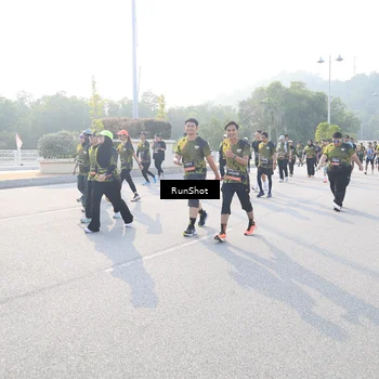 Runner Photo 6886849