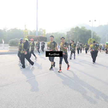Runner Photo 6886852