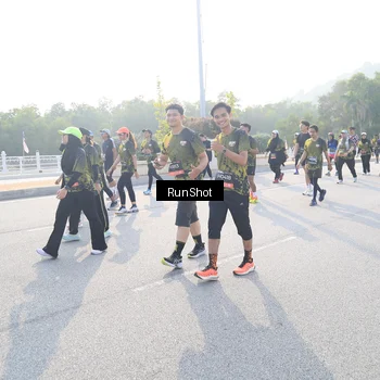 Runner Photo 6886877