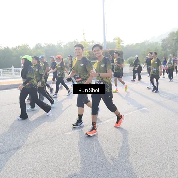 Runner Photo 6886886