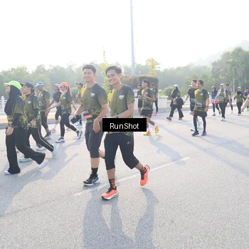 Runner Photo 6886888