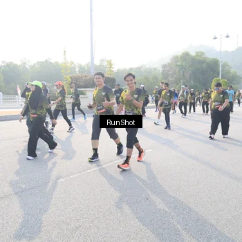 Runner Photo 6886917