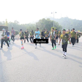 Runner Photo 6886979