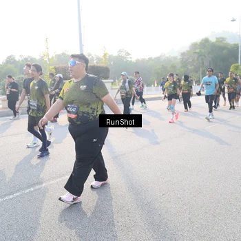 Runner Photo 6886980