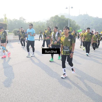 Runner Photo 6886984