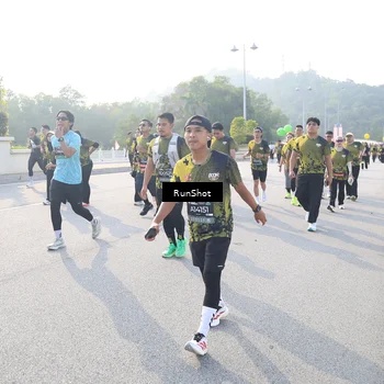 Runner Photo 6886990
