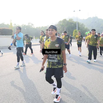 Runner Photo 6887011