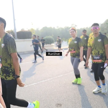 Runner Photo 6887061