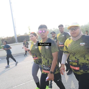 Runner Photo 6887066