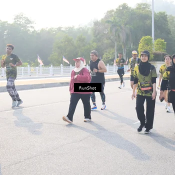 Runner Photo 6887116