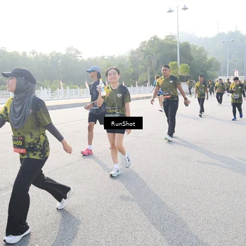 Runner Photo 6887169