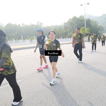 Runner Photo 6887177