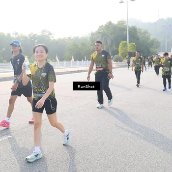 Runner Photo 6887183