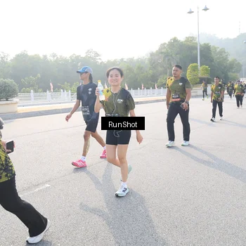 Runner Photo 6887199