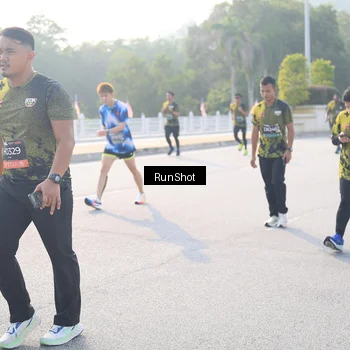 Runner Photo 6887201