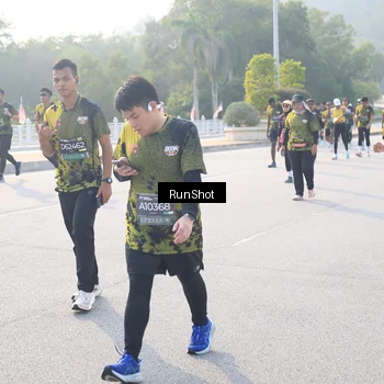 Runner Photo 6887229