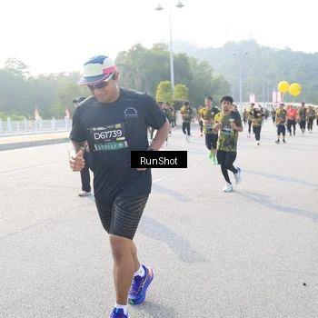 Runner Photo 6887268