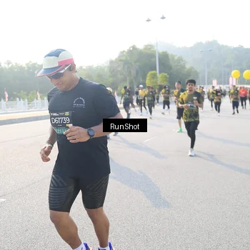 Runner Photo 6887269