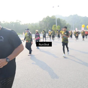 Runner Photo 6887271