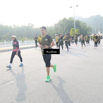Runner Photo 6887318