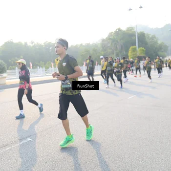Runner Photo 6887323