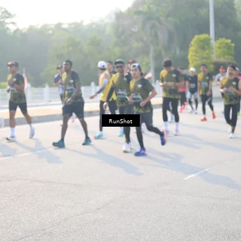 Runner Photo 6887328