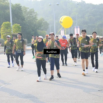Runner Photo 6887408