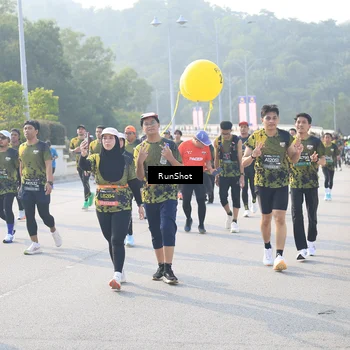 Runner Photo 6887418