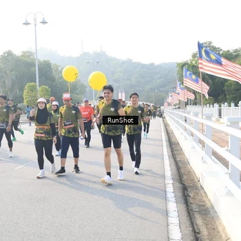 Runner Photo 6887441
