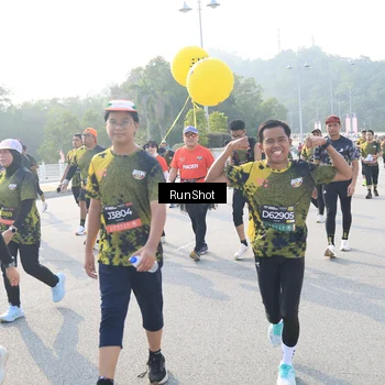 Runner Photo 6887507