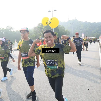 Runner Photo 6887513