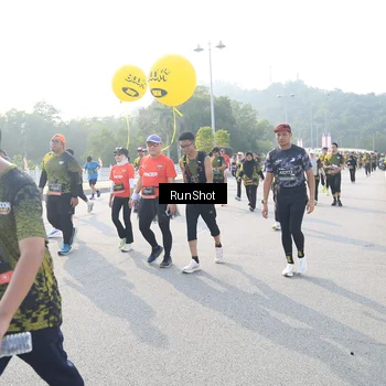 Runner Photo 6887531