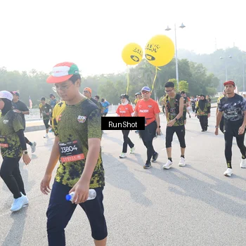 Runner Photo 6887538