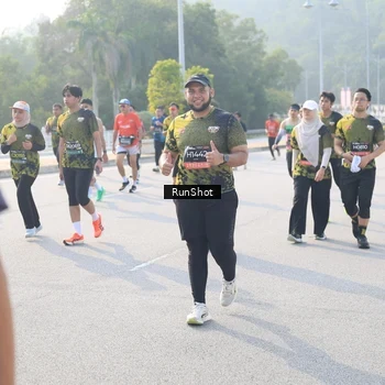 Runner Photo 6887582