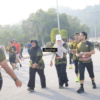 Runner Photo 6887583
