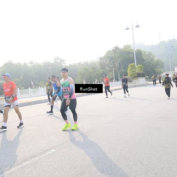 Runner Photo 6887655