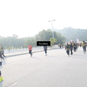 Runner Photo 6887663