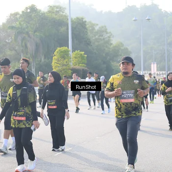 Runner Photo 6887724