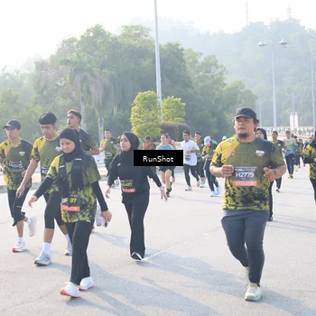 Runner Photo 6887729