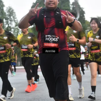 Runner Photo 6888206