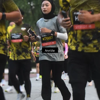 Runner Photo 6888208